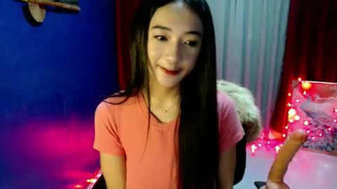 lovelypetite143 online show from 05-23-26, 02:43