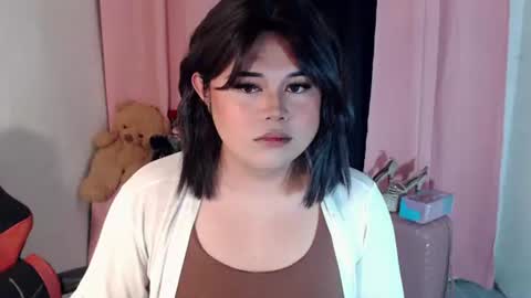 lovely online show from 04-30-26, 08:48