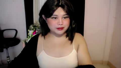 lovely online show from 06-21-26, 05:48