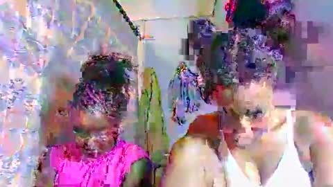 Snapshot of lovemarie08 chatting on 04-22-26, 07:11 lovemarie08 online show from 04-22-26, 07:11