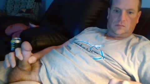 lovetocum37 online show from 04-20-26, 01:08