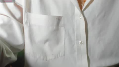 lovexjuxn77 online show from 01-08-26, 03:47