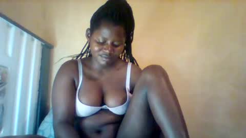 loviett online show from 04-18-26, 11:38
