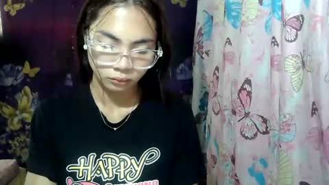 loving_rhean online show from 06-22-26, 11:57