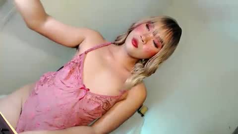 Snapshot of lovingmonaru969 chatting on 03-21-26, 12:32 Lovingmonaru969 online show from 03-21-26, 12:32