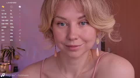 Snapshot of lowfreqsiren chatting on 06-02-26, 07:54 . online show from 06-02-26, 07:54