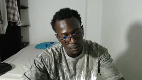 Snapshot of lowmay_palacios chatting on 03-23-26, 03:10 Lowmay palacios online show from 03-23-26, 03:10