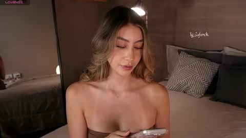 Snapshot of lua_ferch_ chatting on 06-09-26, 01:12 ---Goys incredible photographs online show from 06-09-26, 01:12