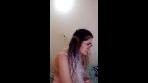 Snapshot of luana363 chatting on 04-29-26, 06:03 luana363 online show from 04-29-26, 06:03
