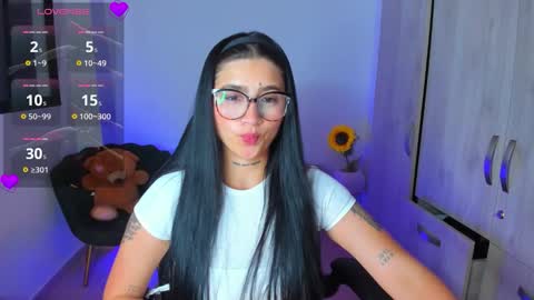 Luana online show from 03-25-26, 12:00