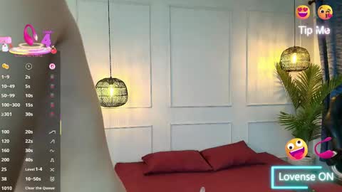 lUAN online show from 04-04-26, 11:18