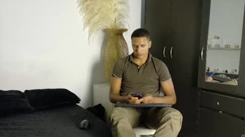 lucas837481 online show from 07-09-26, 04:00