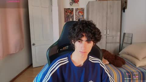 lucas_xo online show from 04-14-26, 10:49