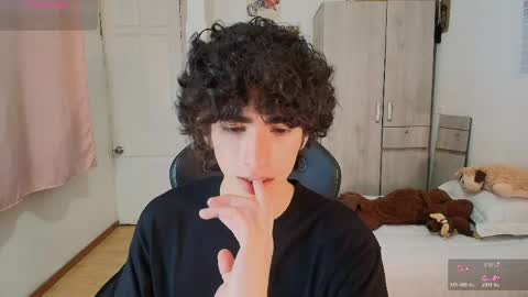 lucas_xo online show from 05-21-26, 03:35