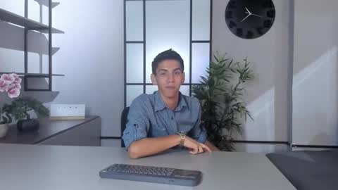 Snapshot of lucca_moreti chatting on 03-21-26, 08:19 Lucca Moreti online show from 03-21-26, 08:19