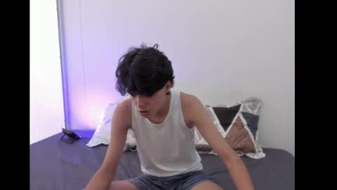 Luccas Ferreira online show from 04-20-26, 07:48