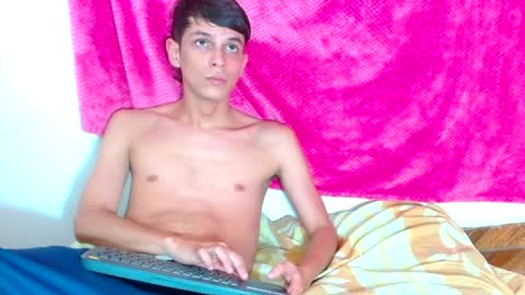 LUCHO HOT  online show from 04-09-26, 08:47