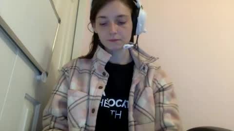 Luci Layne online show from 06-19-26, 01:26