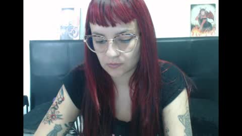 Lulu DCarton online show from 04-16-26, 09:15