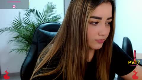 lucia star  online show from 03-04-26, 09:32