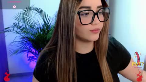 lucia star  online show from 03-27-26, 11:15