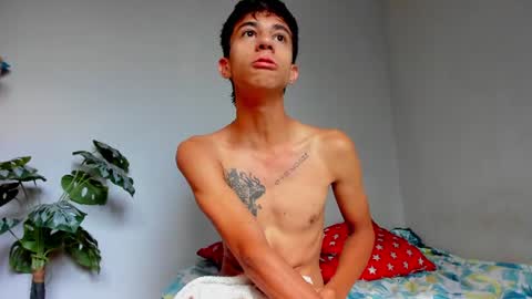 Snapshot of lucian_davii chatting on 07-16-26, 12:33 Pirulo online show from 07-16-26, 12:33