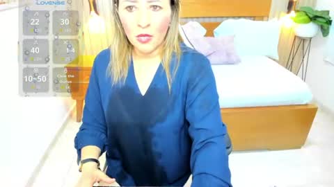 Luciana online show from 07-11-26, 12:19