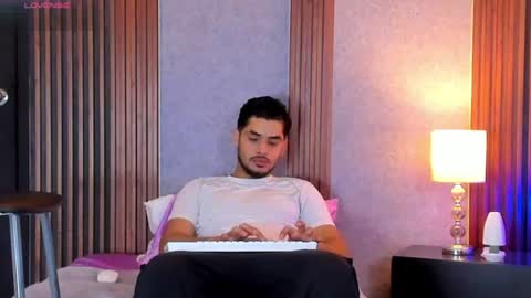 Luciano online show from 07-10-26, 12:52