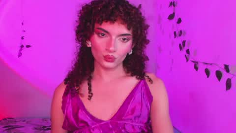 Lucy or Lucian 3 Come to my social Links3   online show from 06-04-26, 07:25
