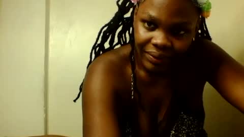 luciaresa online show from 08-05-26, 04:04