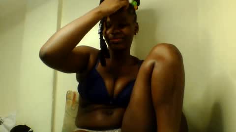 luciaresa online show from 08-06-26, 04:36