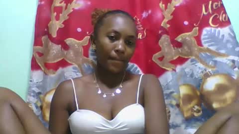 Snapshot of lucie196645 chatting on 06-04-26, 07:36 lucie196645 online show from 06-04-26, 07:36