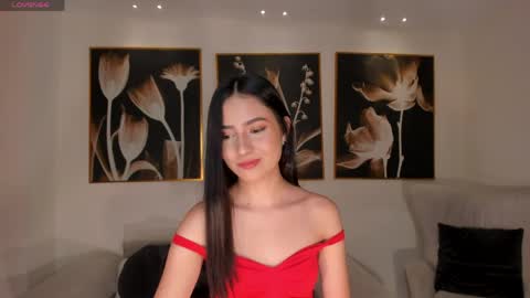 Lucie Martin online show from 04-01-26, 07:33