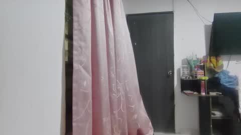 Snapshot of lucifferr_ chatting on 05-10-26, 07:41 leonel online show from 05-10-26, 07:41