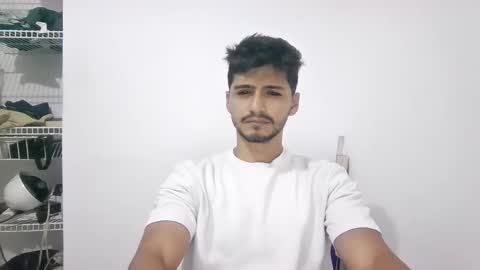 Snapshot of lucifferr_ chatting on 05-17-26, 08:05 leonel online show from 05-17-26, 08:05
