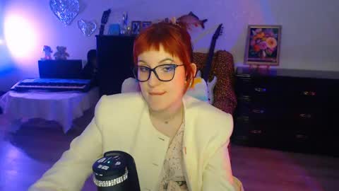 Lexa online show from 05-10-26, 06:46