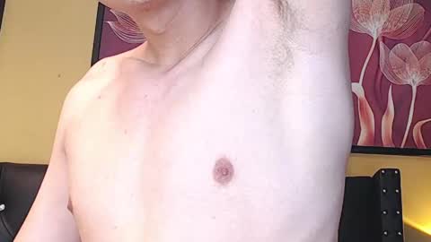 luckk_ online show from 04-22-26, 04:48