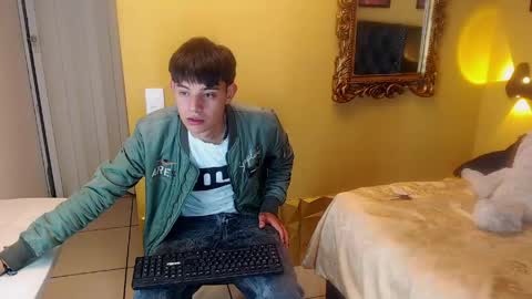 luckk_ online show from 04-27-26, 06:11