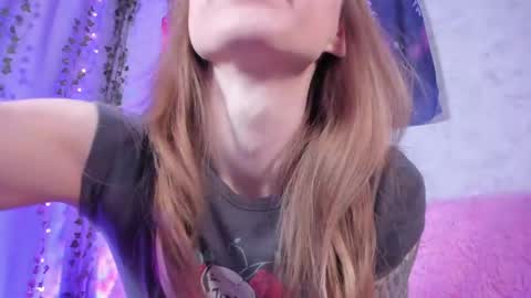 Alisa online show from 04-21-26, 06:09