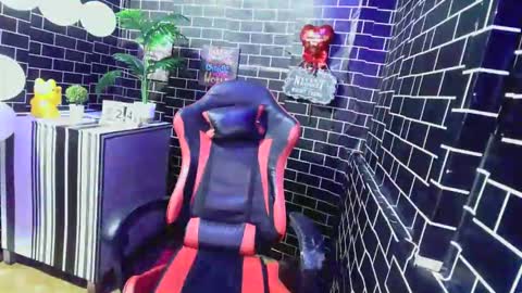 Snapshot of lucsin chatting on 03-09-26, 03:32 lucsin online show from 03-09-26, 03:32