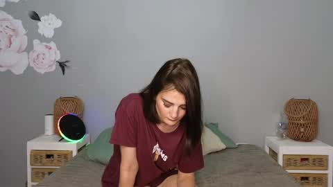 Snapshot of lucy1990xxx chatting on 03-30-26, 09:16 Lucy online show from 03-30-26, 09:16