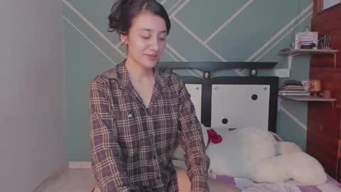 Lucy Herrera online show from 01-31-26, 10:52