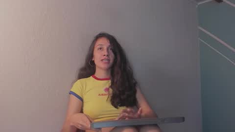 Lucy Herrera online show from 02-18-26, 12:06