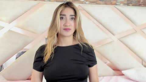 lucy_davies_ online show from 05-15-26, 11:39