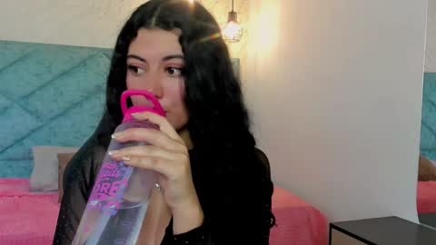 Lucy Greys online show from 03-30-26, 11:44