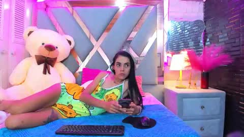 Lucy unlimit come back here  online show from 05-12-26, 07:27