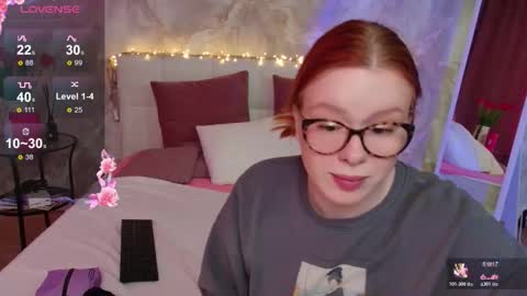 Snapshot of lucyhornydoll chatting on 03-09-26, 08:29 Lucy online show from 03-09-26, 08:29