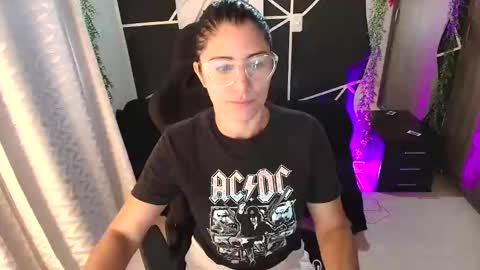 LUCY online show from 05-17-26, 02:24
