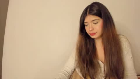 Snapshot of lucyportman chatting on 07-11-26, 12:02 lucyportman online show from 07-11-26, 12:02