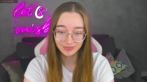 Lucy online show from 06-16-26, 01:08
